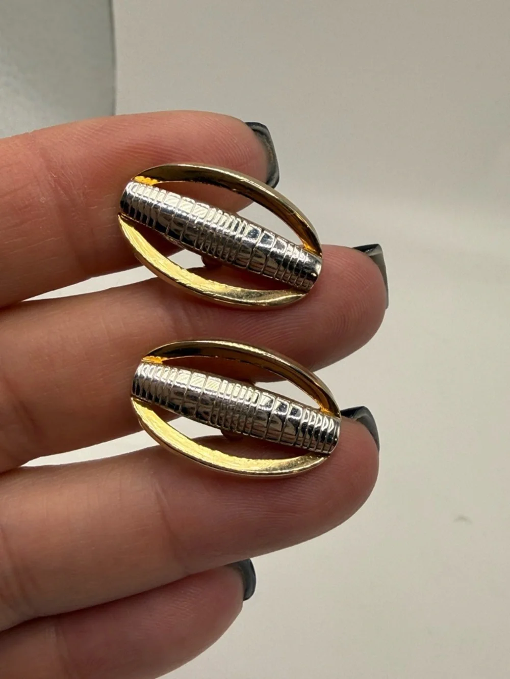 Vintage Swank Cufflinks Gold Silver Tone Oval Textured Mid Century Men’s Formal